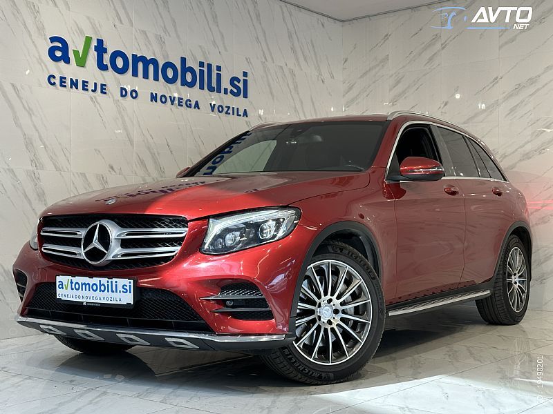 Mercedes Benz GLC Razred 220d 4Matic AMG Led Kamera Kljuka Navi