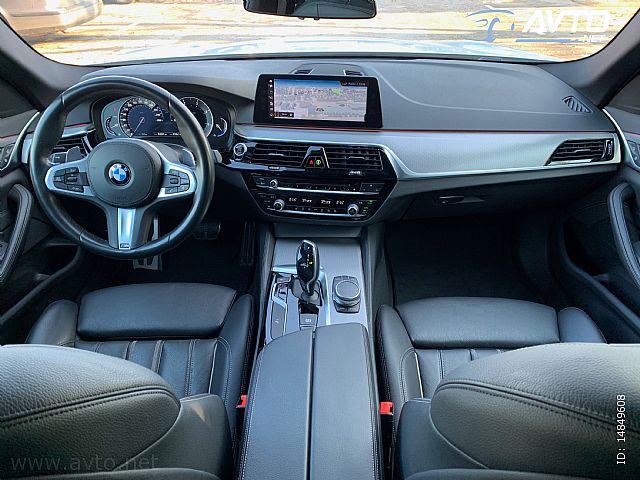 BMW serija 5 Touring: 520d xDrive Avt. M SPORT Navi Kamera LED PDC