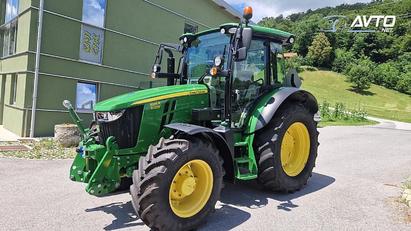 John Deere 5125R <small><strong></strong></small>