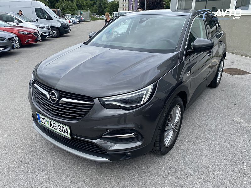 Opel Grandland X <small><strong>1.2 TURBO 96KW INNOVATION - 1.LASTNIK</strong></small>