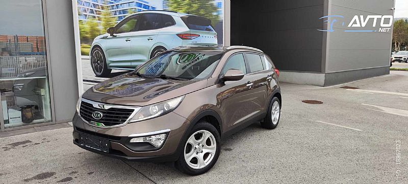 Kia Sportage Crdi Vgt Kw Urban Letnik Eur Prodam Avtonet Avto Net