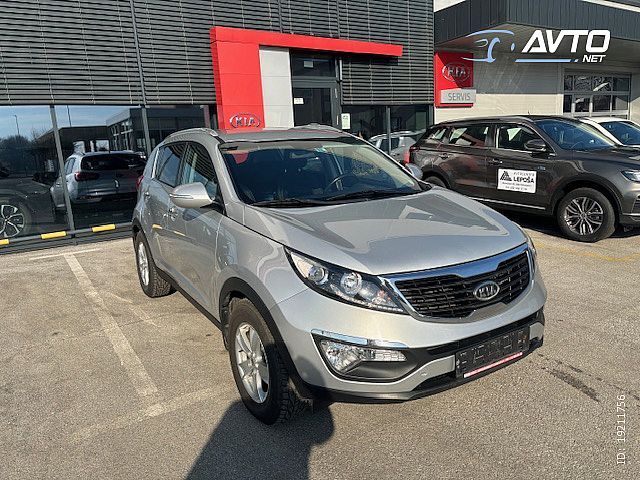 Kia Sportage Crdi Vgt Kw Urban Letnik Eur Prodam Avtonet Avto Net