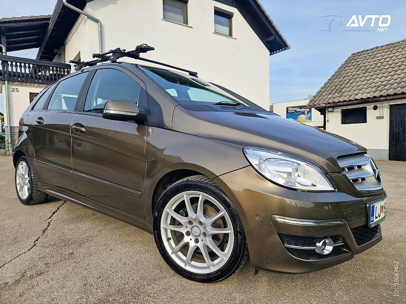 Mercedes-Benz B-Razred <small><strong>180 CDI avt.- 156.000 km- PDC- ALU 17 - ZELO LEP</strong></small>