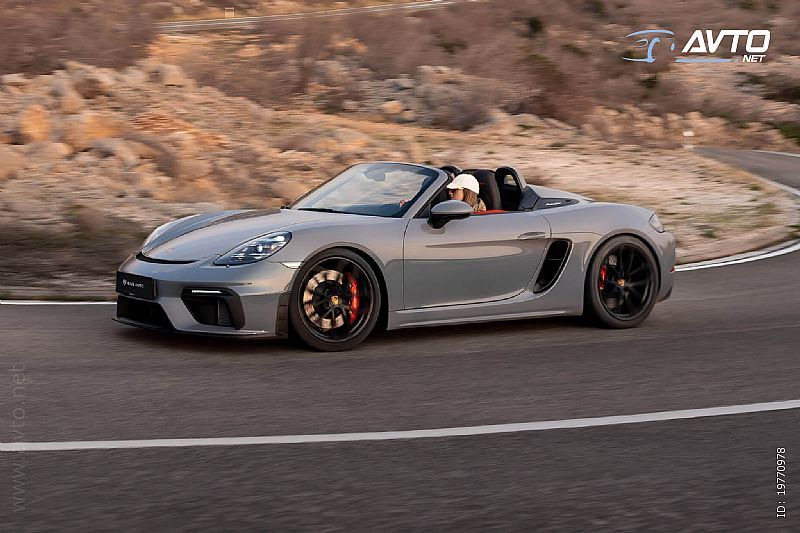 Porsche&nbsp;718 Boxster&nbsp;<small><strong>Spyder 4.0 420HP PDK</strong></small>