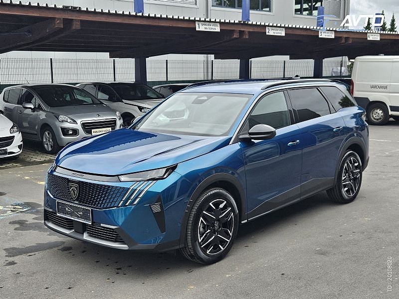 Peugeot&nbsp;5008&nbsp;<small><strong>ALLURE Hibrid 145 e-DCT6 </strong></small>