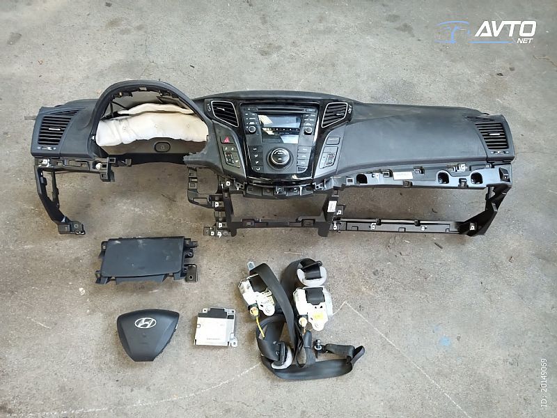 Hyundai I40 Airbagi.armatura.zategovalci