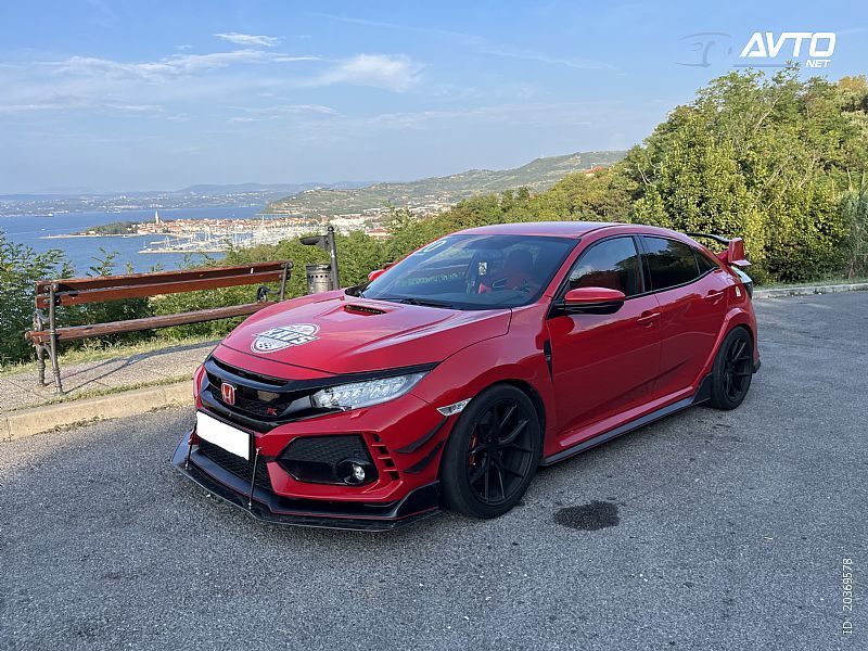 Honda&nbsp;Civic&nbsp;<small><strong>2.0 VTEC Turbo Type R GT PACK</strong></small>