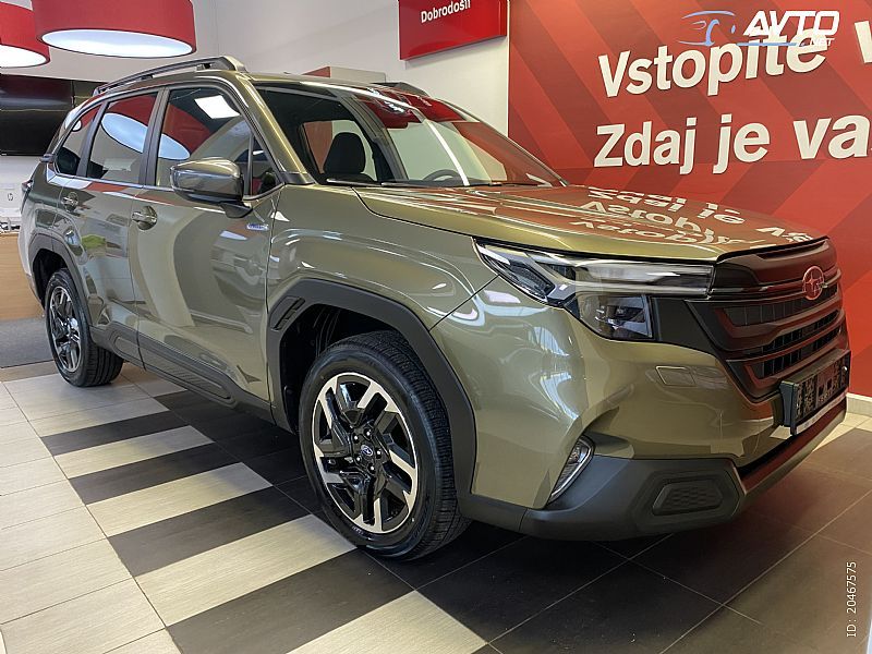 Subaru&nbsp;Forester&nbsp;<small><strong>2.0i 4WD CVT FREE</strong></small>