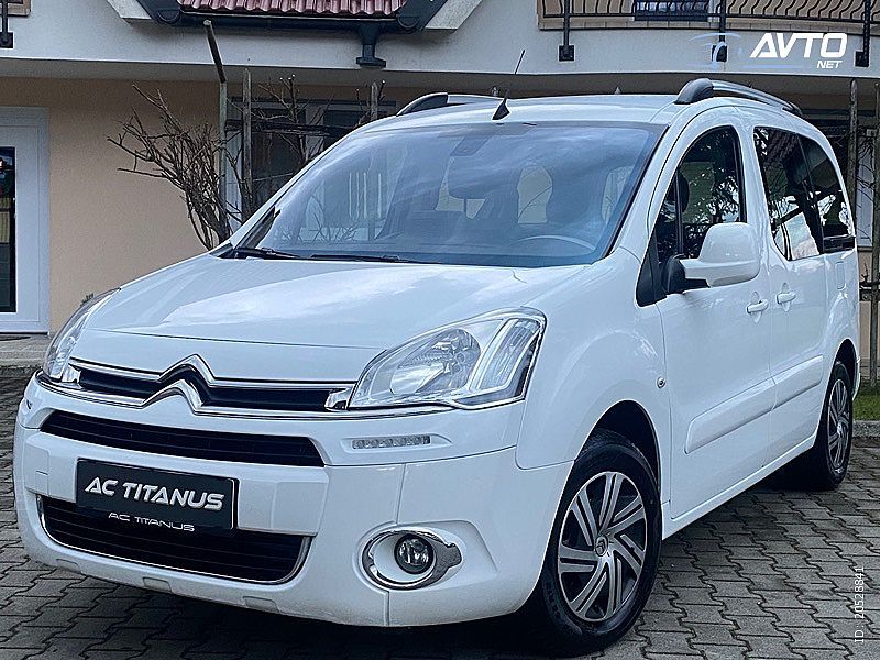 Citroen Berlingo <small><strong>1.6 HDI MULTISPACE-NAVIGACIA-LED-BREZ POLOGA</strong></small>