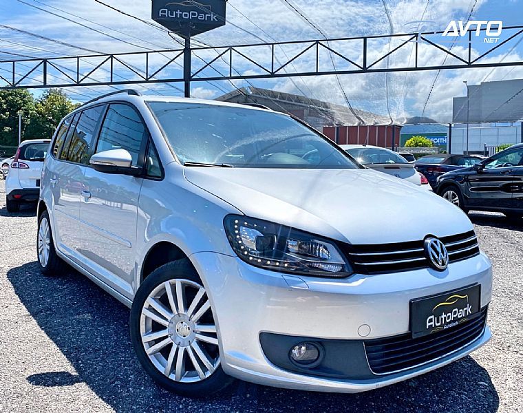 Volkswagen Touran <small><strong>2.0TDI Highline-LED-XENON-NAVI-ALU-PDC-GR.SEDEEV-</strong></small>