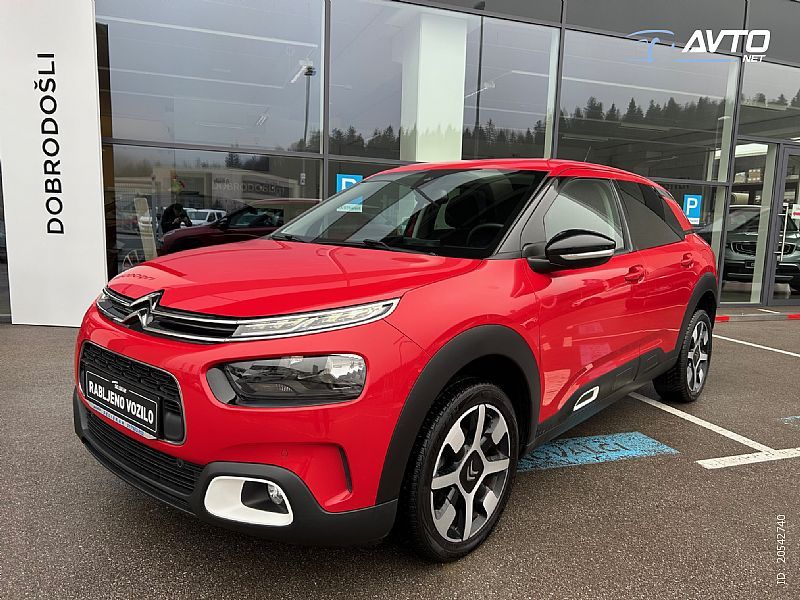 Citroen C4 Cactus <small><strong>Shine 1.2 PureTech 110 SHINE-POTRJENA SERVISNA</strong></small>