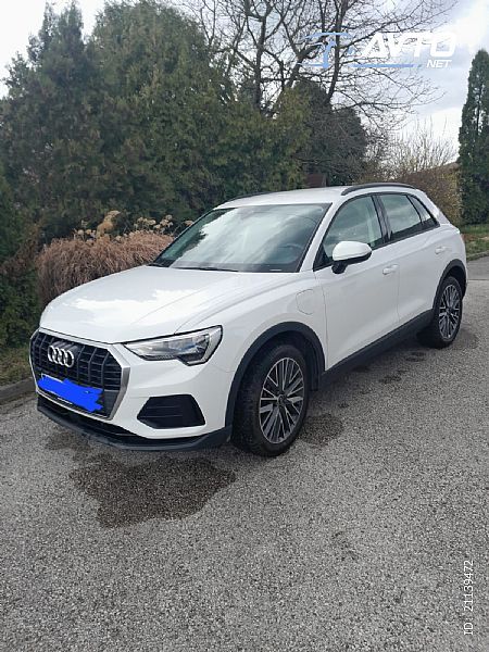 Audi&nbsp;Q3&nbsp;<small><strong>45 TFSI e S tronic 180 245</strong></small>