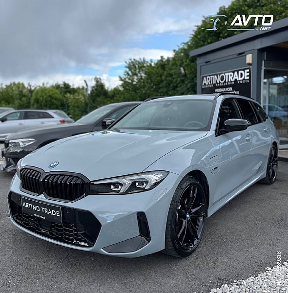 BMW&nbsp;serija 3 Touring:&nbsp;<small><strong>320e-M pak-Curved Disp-Acc-Full Led-Lane A-Mrtvi</strong></small>