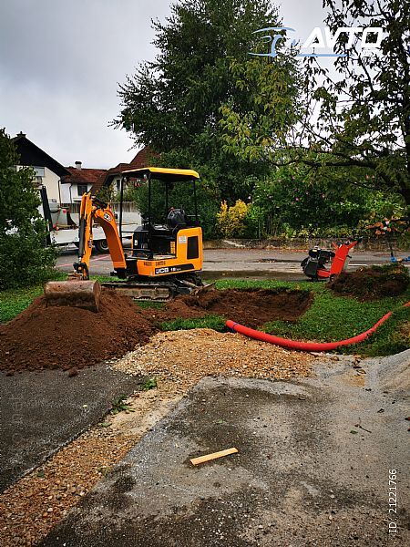 JCB&nbsp;19 c - 1&nbsp;<small><strong></strong></small>