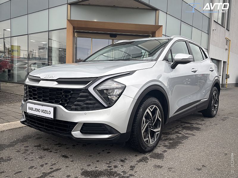 Kia&nbsp;Sportage&nbsp;<small><strong>1.6 T-GDi  MHEV LX Fresh DCT. TEMP-KAMERA-GRETJE</strong></small>