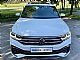 Volkswagen&nbsp;Tiguan&nbsp;<small><strong>2.0 TDI SCR 4M AUT R-Line-1. LAST-SLO-LE 60000KM</strong></small>