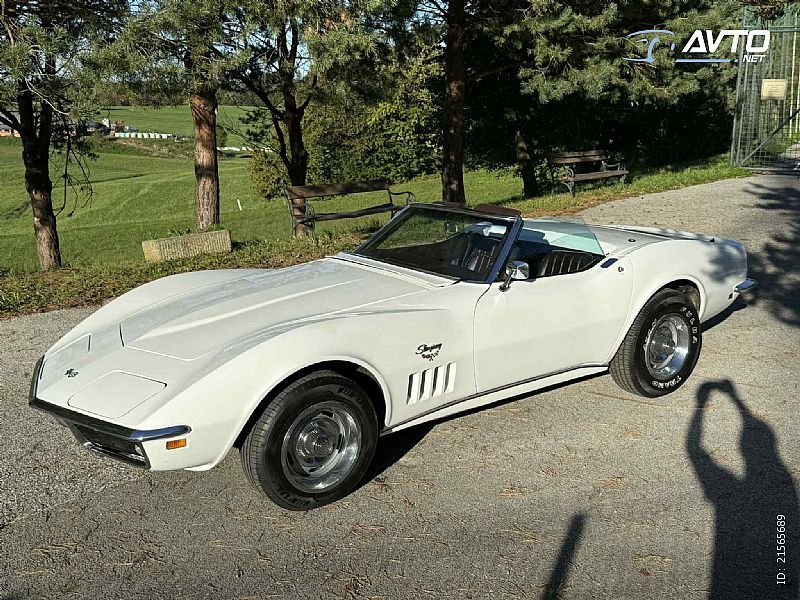 Chevrolet&nbsp;Corvette&nbsp;<small><strong>C3 STINGRAY - 1968 - V8 - NA OBROKE</strong></small>