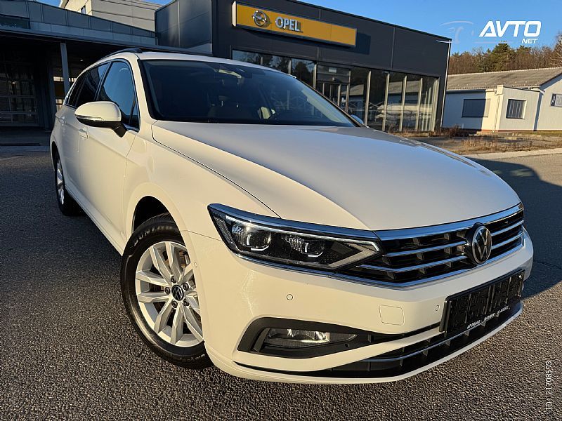 Volkswagen Passat Variant 2.0 TDI BMT SCR DSG MATRIX+VIRTUAL+WEBASTO+HUD,  letnik:2022,0 EUR