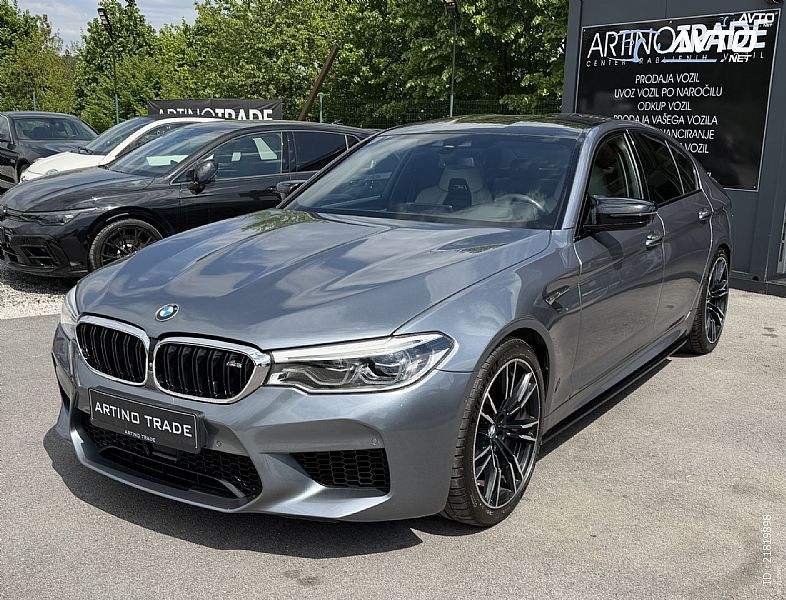 BMW&nbsp;M5&nbsp;<small><strong>AT </strong></small>