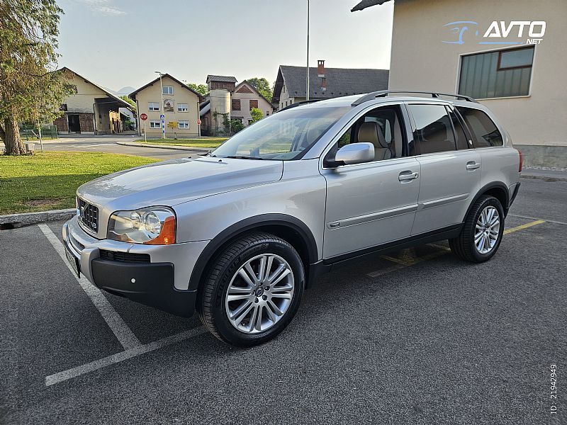 Volvo&nbsp;XC90&nbsp;<small><strong>V8 AWD Auto EXECUTIVE 7 seater</strong></small>