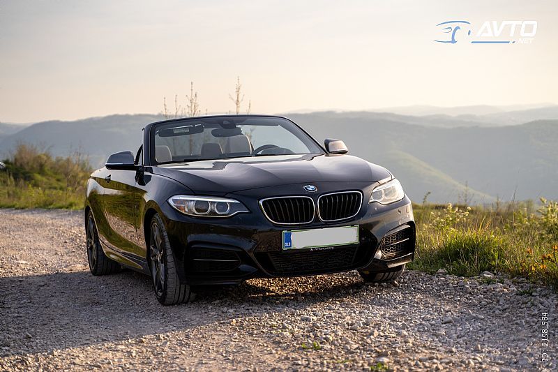 BMW&nbsp;serija 2 Cabrio:&nbsp;<small><strong>M235i Cabrio</strong></small>