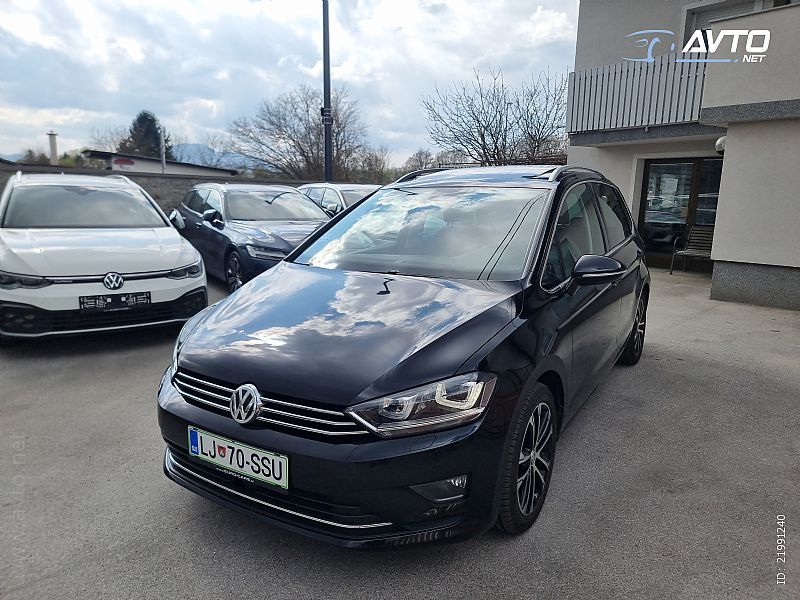 Volkswagen&nbsp;Golf Sportsvan&nbsp;<small><strong>2.0 TDI BMT Highline DSG Led Webasto Panorama Navi</strong></small>