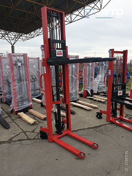 VILI�AR&nbsp;Ro�ni visokodvi�ni vili�ar 1500kg/3m