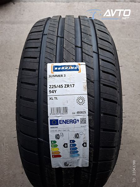 Sebring&nbsp;Summer 3 94Y XL&nbsp;<small>225&nbsp;/&nbsp;45 &nbsp;R&nbsp;17</small>