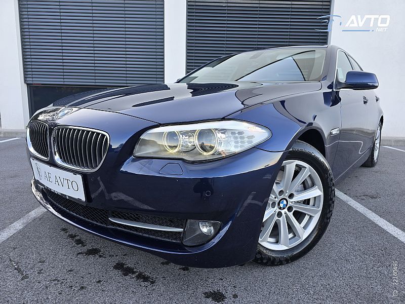 BMW&nbsp;serija 5:&nbsp;<small><strong>520d|LUXURY LINE|STRE�NO OKNO|XENON|LED|KOT NOV|</strong></small>
