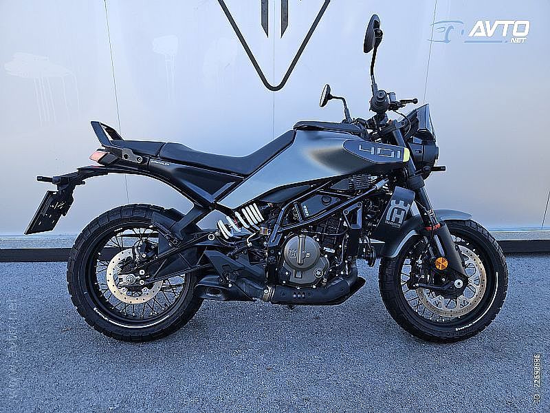 Husqvarna&nbsp;SVARTPILEN 401|SLO POREKLO|SAMO 1.000 km|KOT NOV