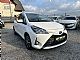 Toyota&nbsp;Yaris&nbsp;<small><strong>5V 1.5 VVT-i hibrid Chic</strong></small>