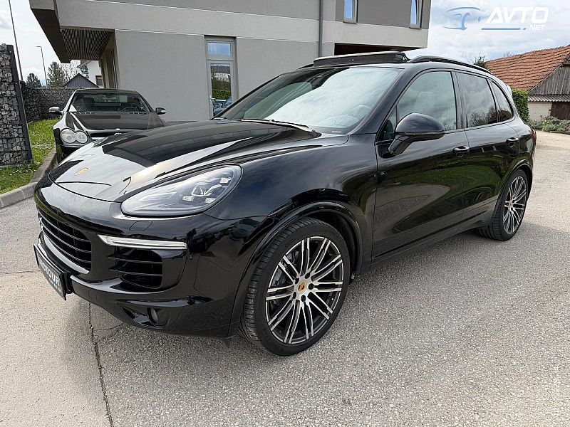 Porsche&nbsp;Cayenne&nbsp;<small><strong>3.0 TDI-PLATINUM EDITION-MATRIX-PANO-ZRACNO-BOSEF1</strong></small>