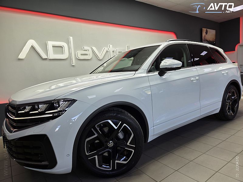 Volkswagen&nbsp;Touareg&nbsp;<small><strong>3.0 TDI V6 4M|MATRIX|ACC|KAM360�|SOFT-CL|PRIKLOP</strong></small>