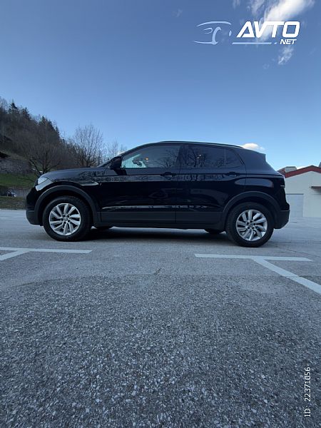 Volkswagen&nbsp;T-Cross&nbsp;<small><strong>1.0 TSI BMT DSG   1.LASTNICA</strong></small>