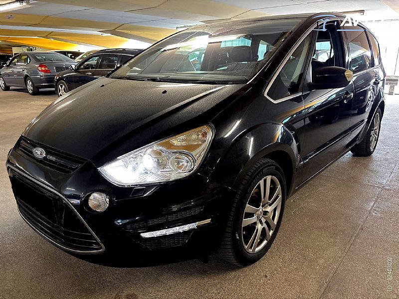 Ford&nbsp;S-Max&nbsp;<small><strong>S-MAX 2.0 TDCi Titanium</strong></small>