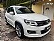 Volkswagen&nbsp;Tiguan&nbsp;<small><strong>2.0 TDI 1.LASTNIK 4-MOTION R-LINE ALU18 BIXENON </strong></small>