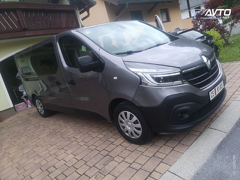 Renault&nbsp;Trafic&nbsp;<small><strong>Passenger  2.0DCI 145 Energy Dynamique L2 h 1 </strong></small>