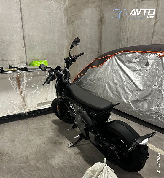 MOTO&nbsp;BMW CE 02 AM vozen z B kategorijo