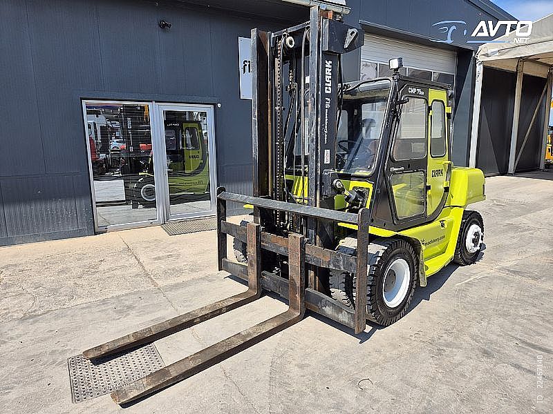 Clark&nbsp;CMP 75SD- 2006 LETNIK - 13000 DELOVNIH UR