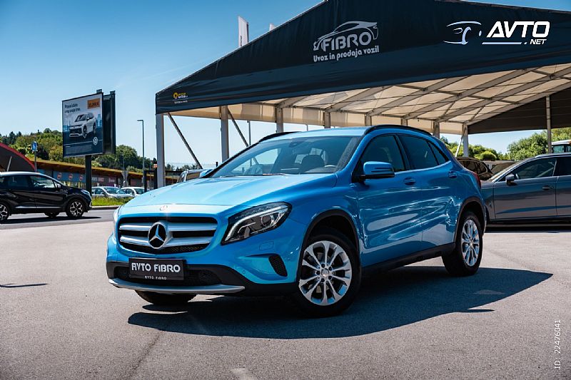 Mercedes-Benz&nbsp;GLA-Razred&nbsp;<small><strong>200d 4MATIC Avt. | KAMERA </strong></small>