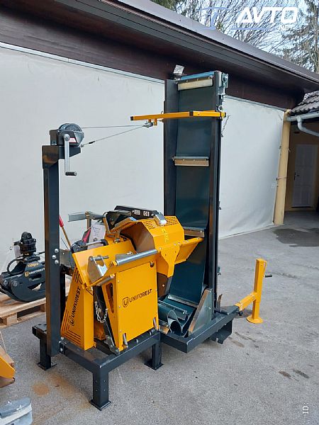 Uniforest&nbsp;KRO�NA �AGA WKA 700 CD z TRAKOM &nbsp;<small><strong></strong></small>