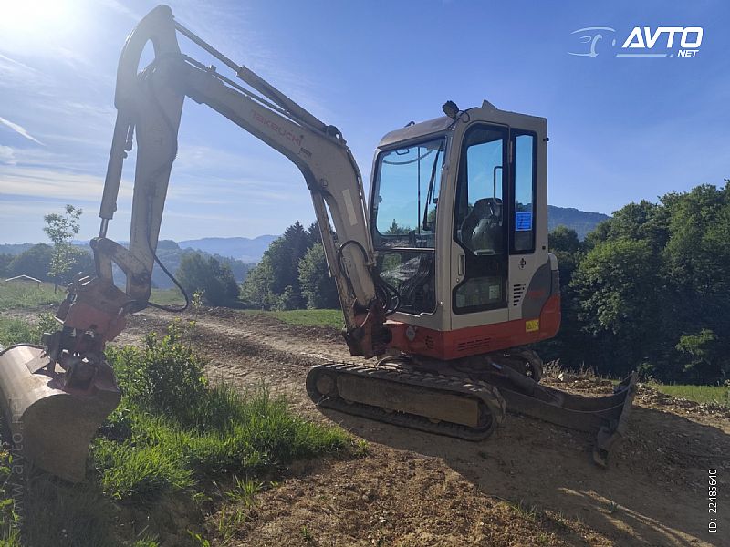 Takeuchi&nbsp;TB219&nbsp;<small><strong></strong></small>