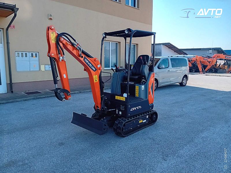 Doosan&nbsp;DX17Z&nbsp;<small><strong></strong></small>
