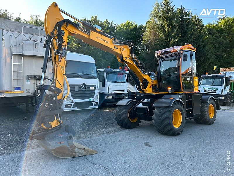 JCB&nbsp;Hydradig-Kamera-Nivelir-Rototilt-Odli�no ohranjen &nbsp;<small><strong></strong></small>