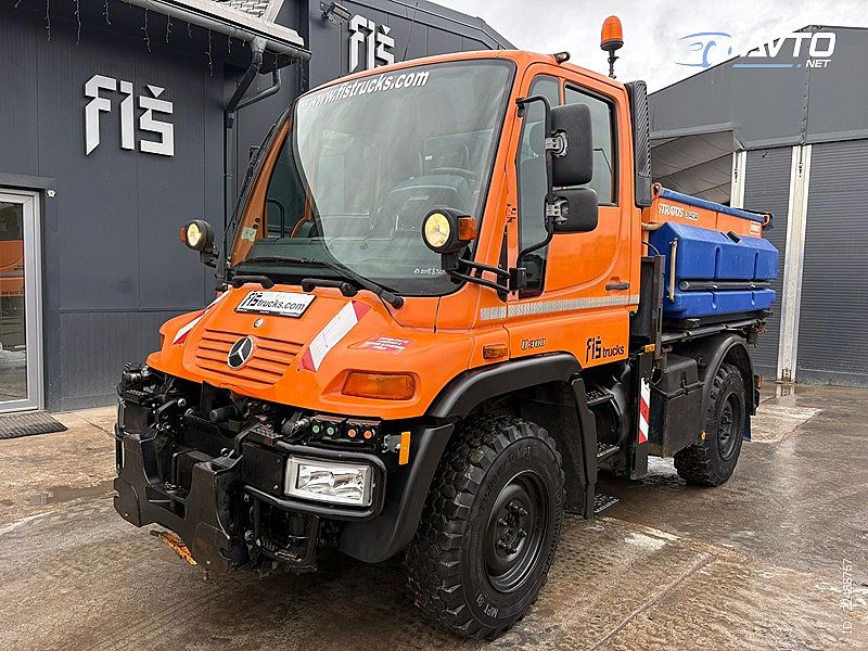 Mercedes-Benz&nbsp;UNIMOG U300 4x4&nbsp;<small><strong></strong></small>