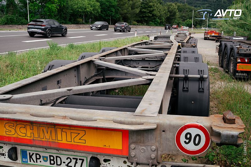Schmitz Cargobull&nbsp;&nbsp;<small><strong></strong></small>
