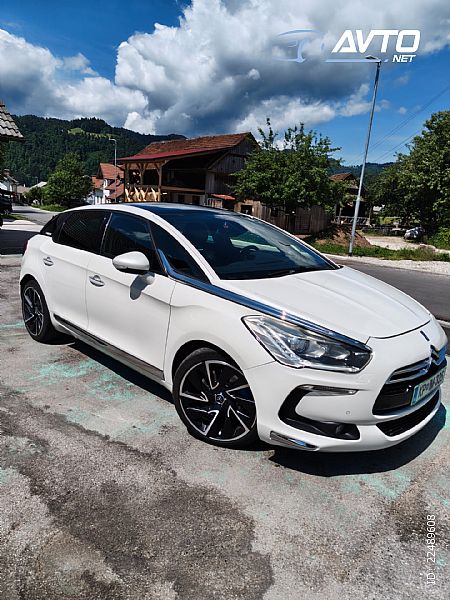 Citro�n&nbsp;DS5&nbsp;<small><strong>1.6 THP Sport Chic  VSA OPREMA </strong></small>