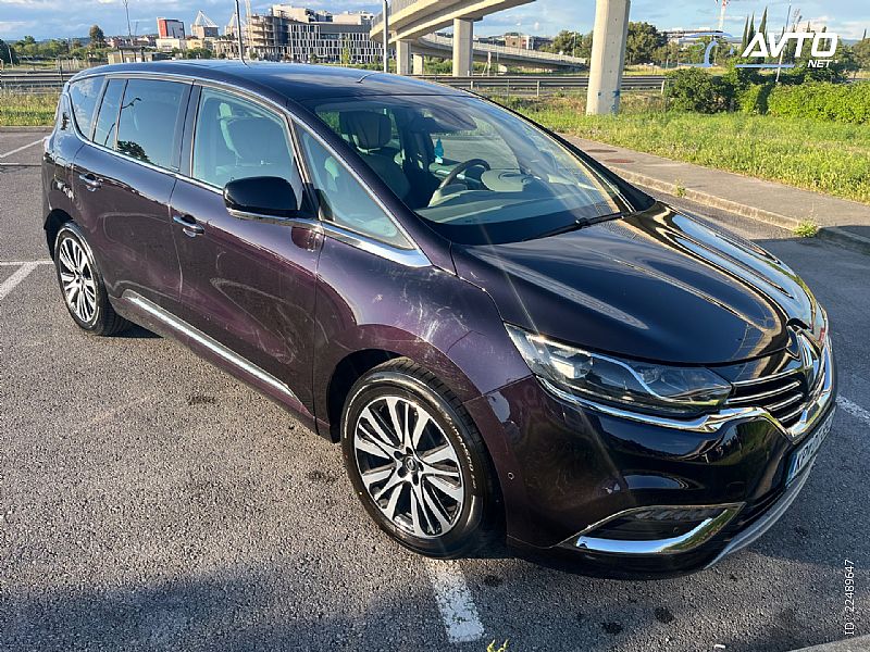Renault&nbsp;Grand Espace&nbsp;<small><strong>Initiale</strong></small>