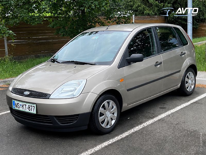 Ford&nbsp;Fiesta&nbsp;<small><strong>Sun Edition 1.3i 8V</strong></small>