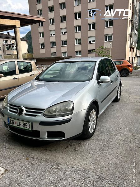 Volkswagen&nbsp;Golf&nbsp;<small><strong>Sportline 1.9 TDI</strong></small>
